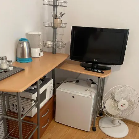 Apartment Studio Piata Amzei Nr.1 *